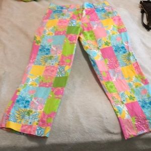 Traditional Lilly Pulitzer Capri’s
